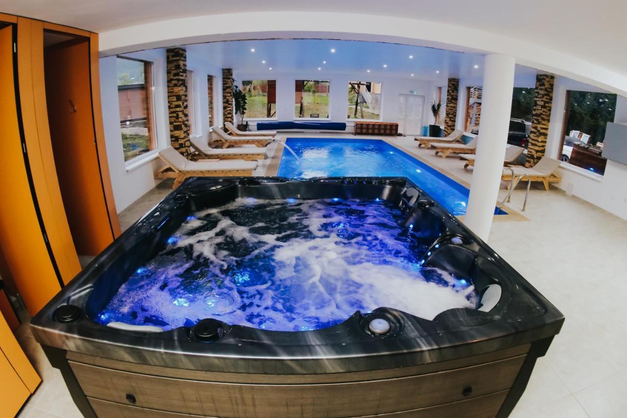 Wellness Resort Szecseny Jigodin Bai Ngoại thất bức ảnh